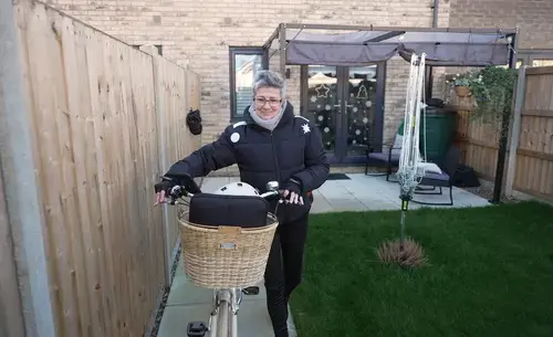 Maria with her bike 